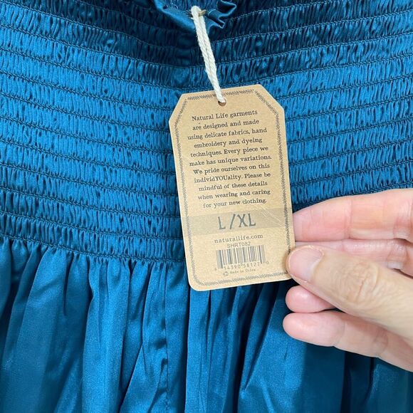 NWT Natural Life teal/turquoise smocked waist flowy shorts size Large/XL - Picture 5 of 6